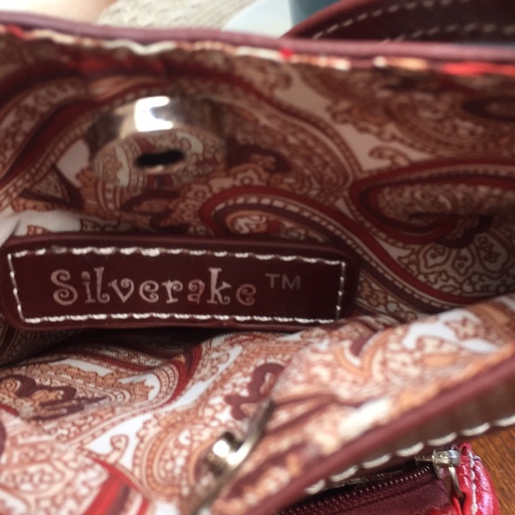 Red leather crossbody purse - Picture 4 of 5